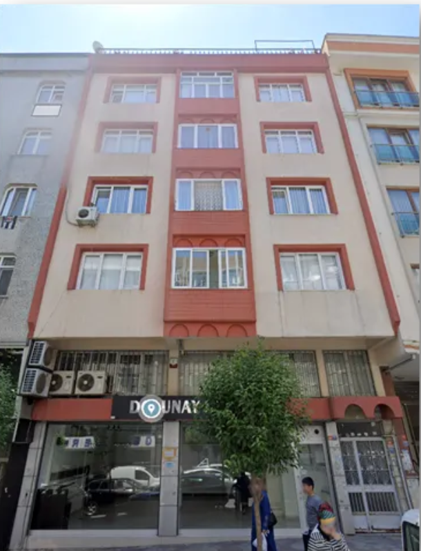 Yeşilyurt Apartmanı kapak fotoğrafı
